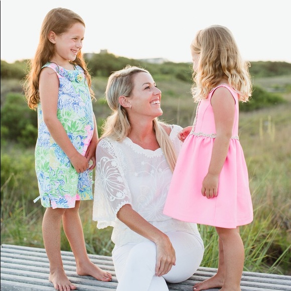 Meet your Posher, Tricia - Picture 1 of 1